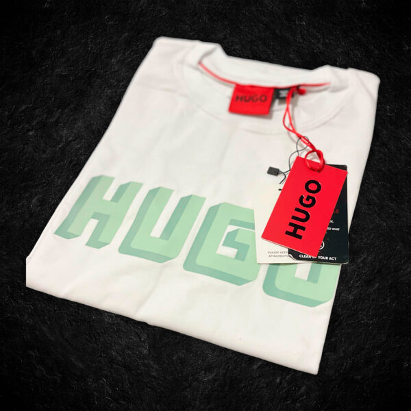 Camiseta Hugo Boss | logo frontal – Talla M - Image 6
